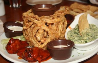 Tony Roma’s for Early Christmas Dinner