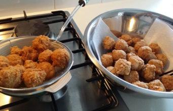 The Deep Fried Meatballs Recipe (Bakso Goreng)